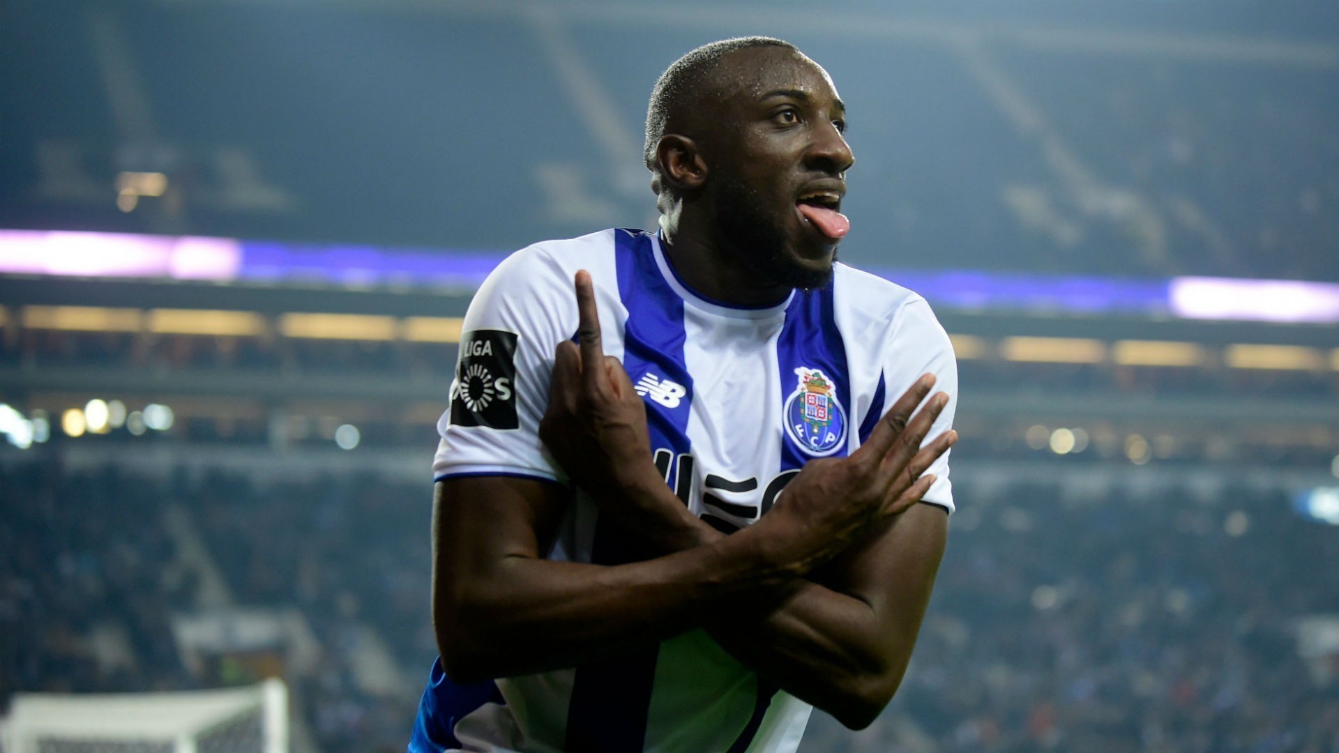 Figo: “Falam de Messi e Ronaldo, mas Marega…”