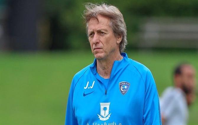 Jorge Jesus na ajuda aos treinadores sauditas.