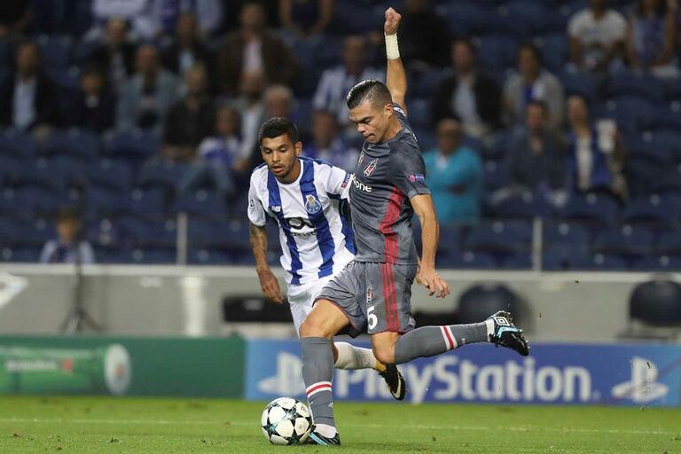 Pepe prefere Dragão