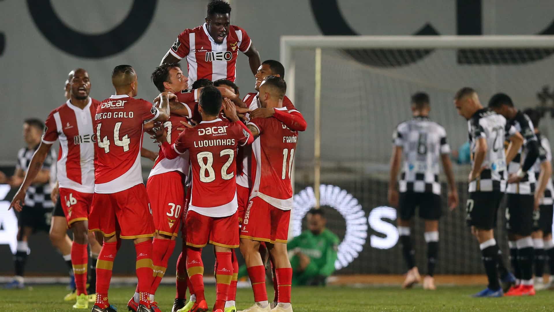 Desportivo de Aves com pré-epoca definida.