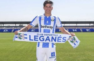 Jonathan Silva já não regressa.