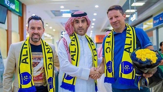 OFICIAL: Paulo Sérgio no Al-Taawon.