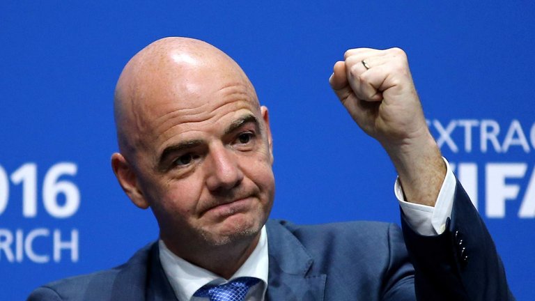 Gianni Infantino até 2023.