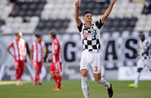 Raphael Rossi na agenda.