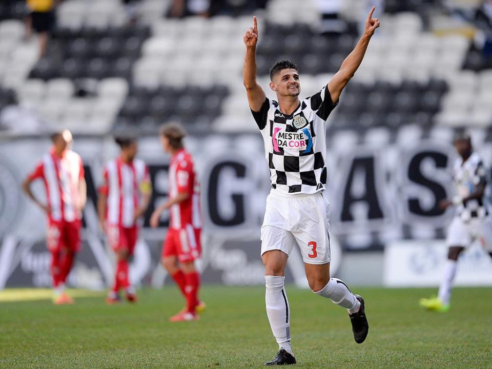 Raphael Rossi na agenda.