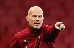 Promoção de Freddie Ljungberg.