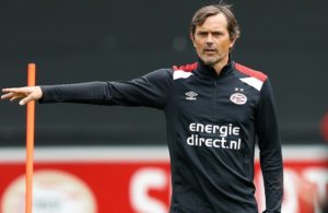 Philip Cocu pode substituir Lampard.