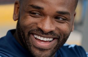 OFICIAL: Darren Bent termina carreira.