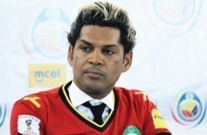 OFICIAL: Abel Xavier deixa cargo se selecionador.