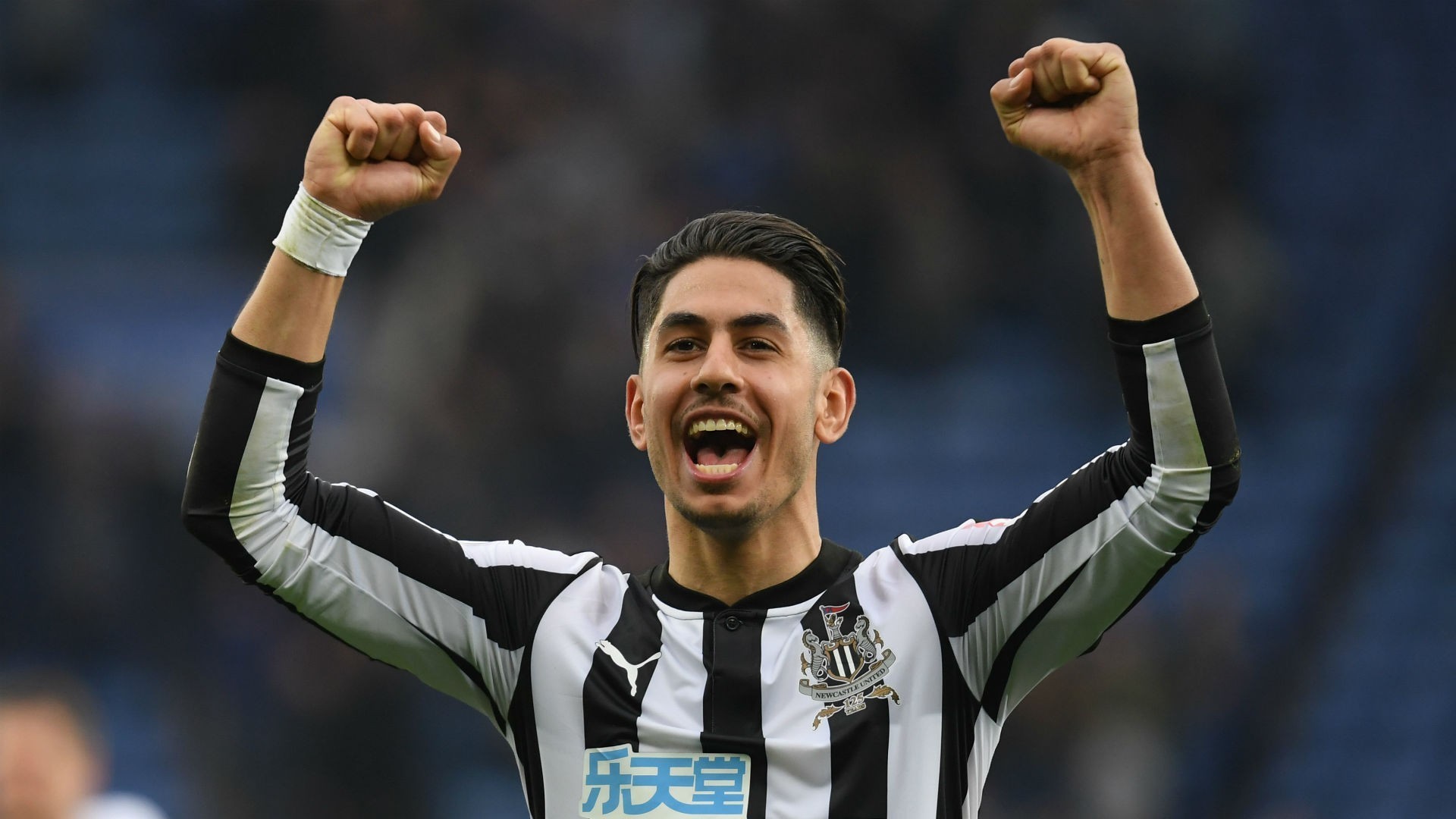 OFICIAL: Ayoze Perez por 33,5 milhões.