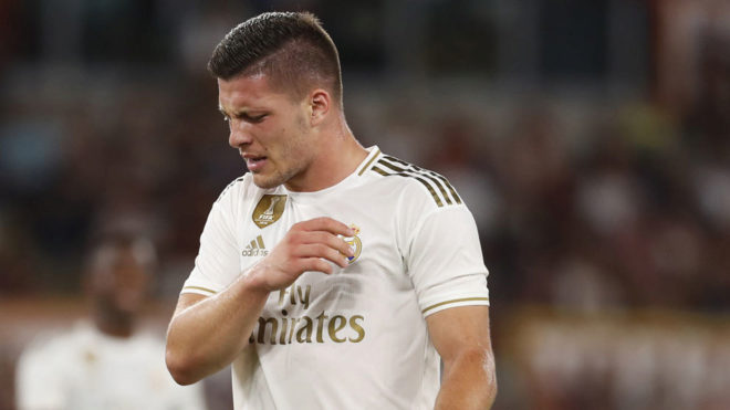 Jovic em vias de sair de Madrid.