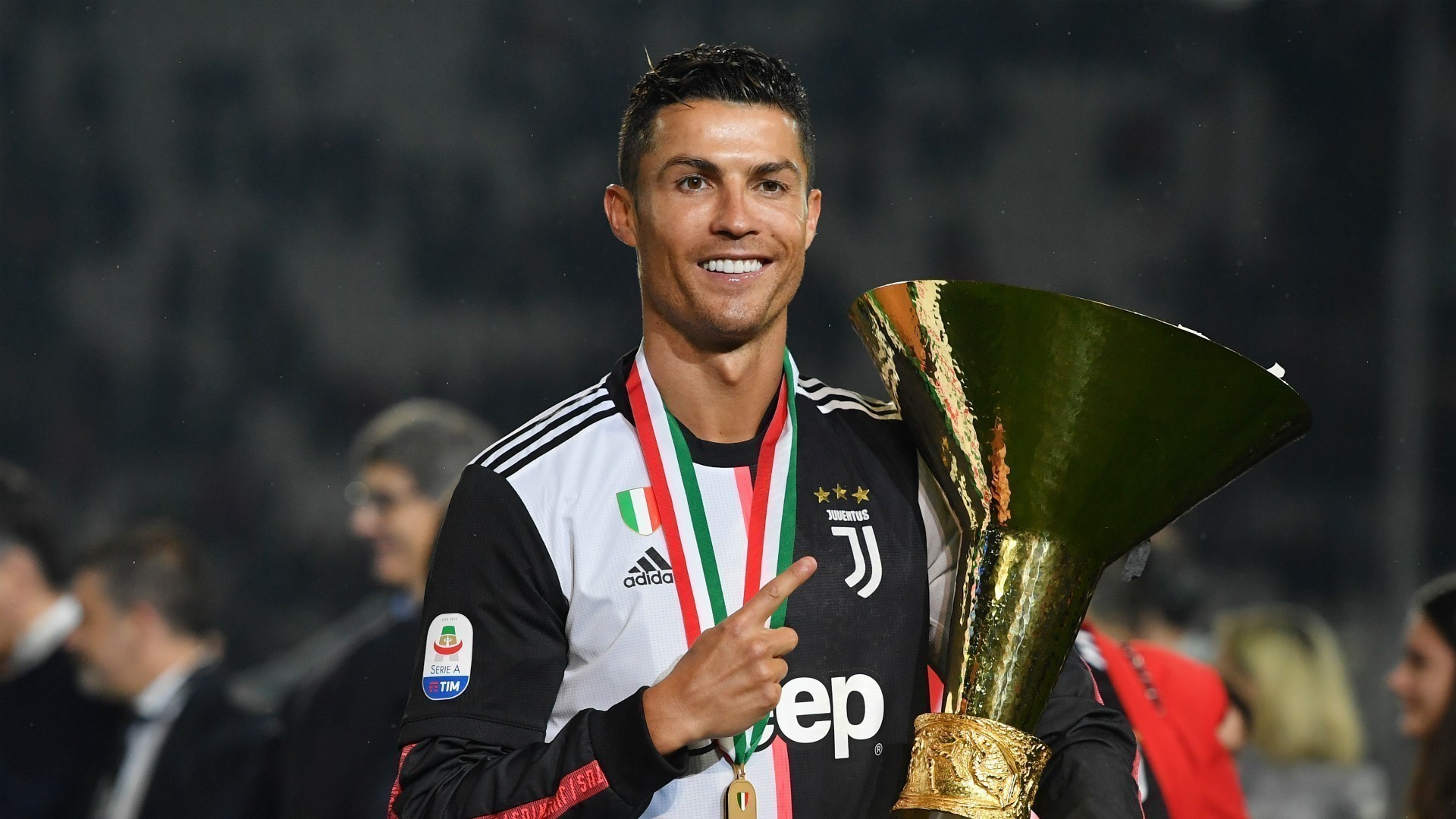 Cristiano Ronaldo garantido no Juventus!!