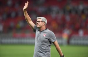 OFICIAL: Nova Chicotada psicológica no Brasileirão.