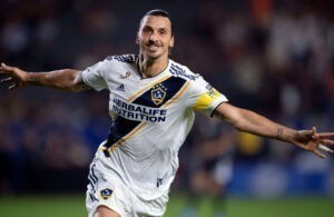 Ibrahimovic aceita regressar à Serie A, mas tem uma exigência.