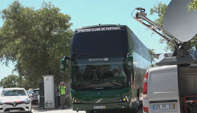 Sporting deixa adeptos decidir qual o novo design do autocarro.