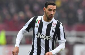 De Sciglio pode ser reforço.