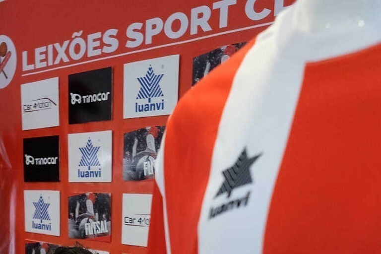 Plantel do Leixões revoltado com Paulo Lopo