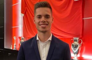 Weigl com contrato até 2024