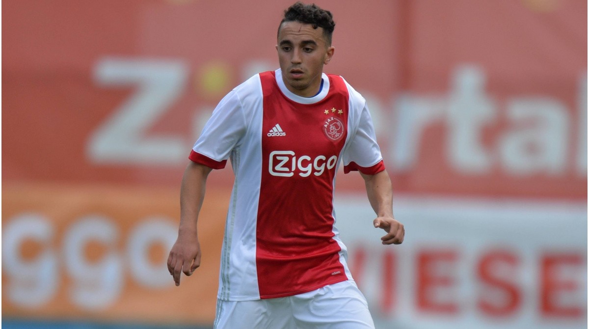 Ajax não renova com jogadores, incluindo Nouri
