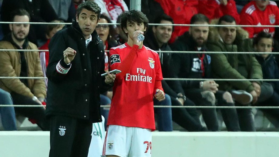 Félix defende Lage: “Treinador competente”