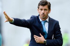 GRUPO REGRESSA À BASE