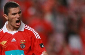 “O presidente do Benfica pagou-me a renda de casa durante seis meses”