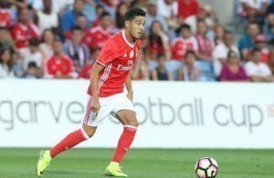 “O meu problema no Benfica era ser mimado e aziado”