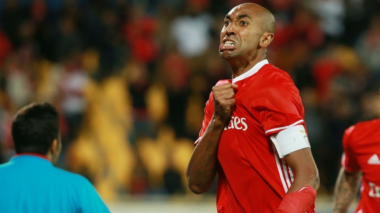 “Se cada um fizer o que tem de fazer, evita-se a raiva que têm pelo Benfica”