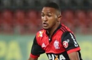 Leixões contrata médio ao Flamengo de Jesus
