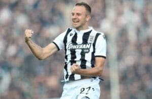 OFICIAL: Sporting recebe 2 milhões por Misic.