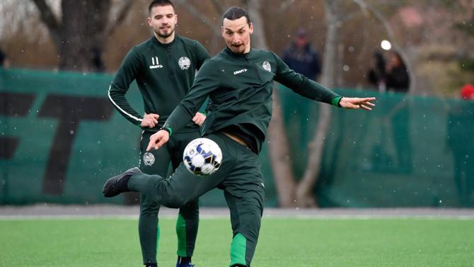 Ibrahimovic pode regressar à Suécia.
