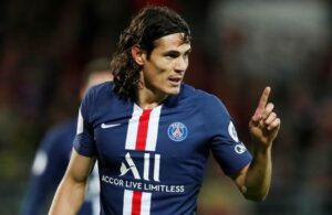 Cavani diz não a Beckham.