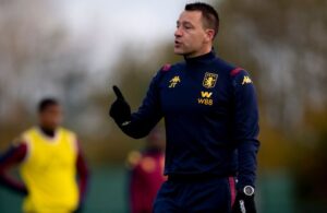 John Terry equacionado.