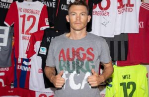 Stephan Lichtsteiner coloca um ponto final na carreira.