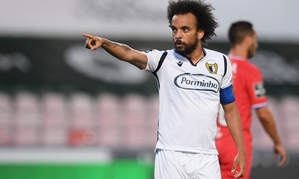 Milhões a entrar e Fábio Martins a sair.