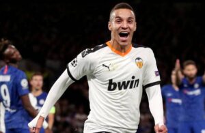 Leeds tenta Rodrigo.