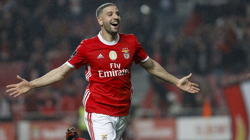 Taarabt só por 10 milhões.