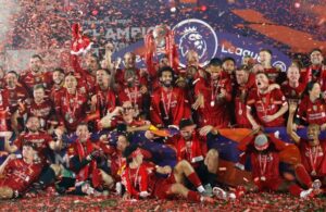 Liverpool prepara-se para dispensar 10 jogadores.