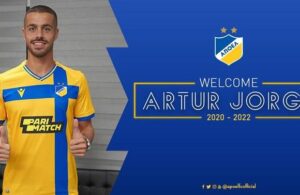 OFICIAL: Artur Jorge assina pelo APOEL.