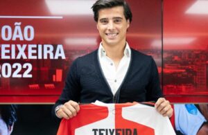 OFICIAL: João Carlos Teixeira ruma à Eredivisie.
