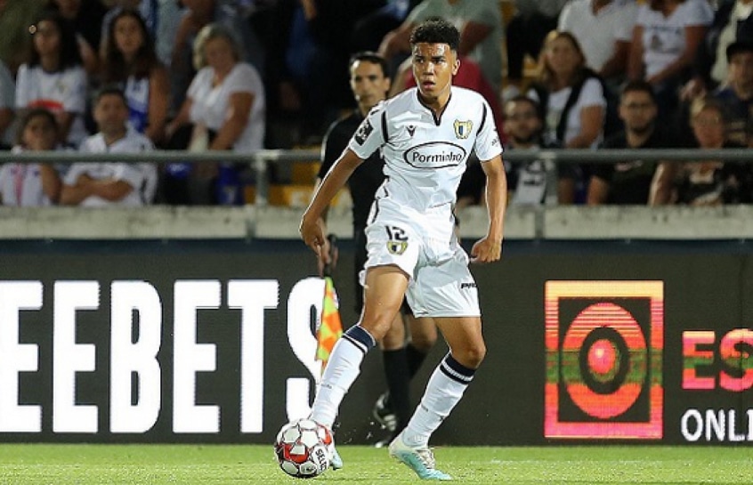 “Águias” e “Dragões” na luta por Gustavo.