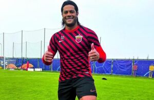 Hulk e “Dragão” cada vez mais próximos.