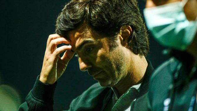 OFICIAL: Rio Ave sem treinador.