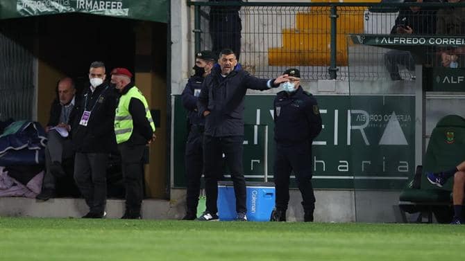 Conceição não está feliz com a defesa do FC Porto