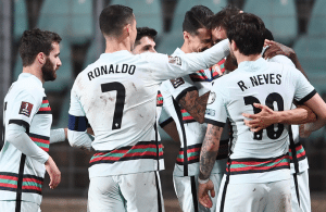 Cristiano Ronaldo pede o apoio dos adeptos: “Acreditem em nós”