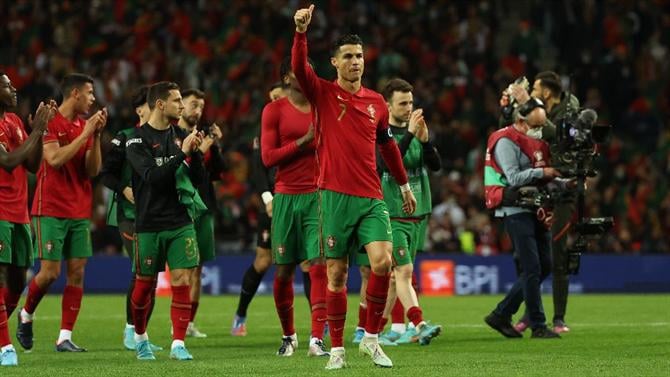 Ronaldo comemora passagem à final: “Rumo ao Catar!”