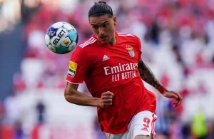 Benfica confirma ida de Darwin ao Liverpool