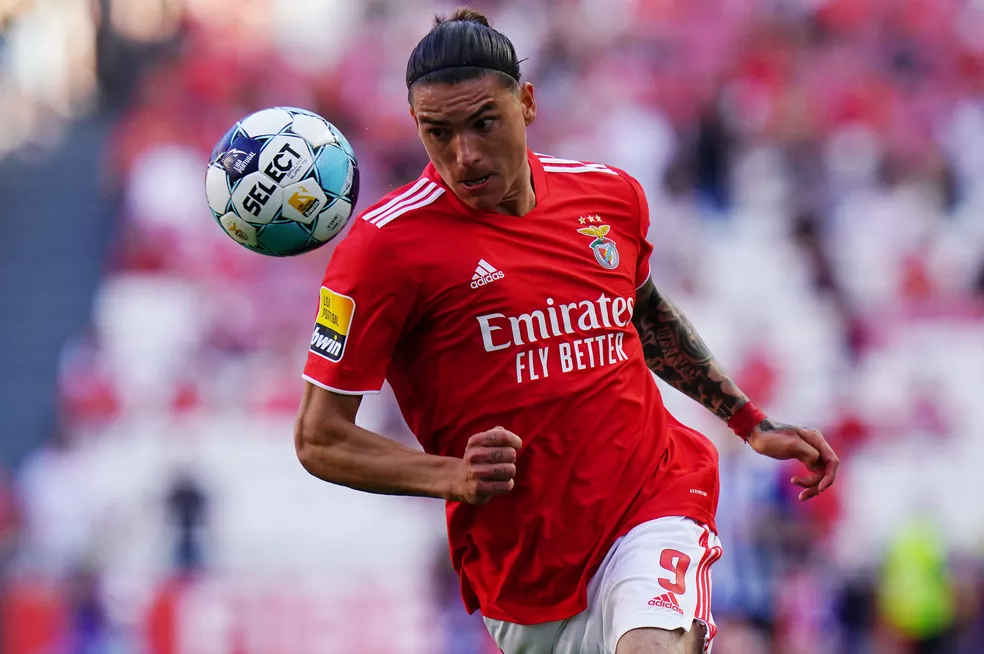 Benfica confirma ida de Darwin ao Liverpool