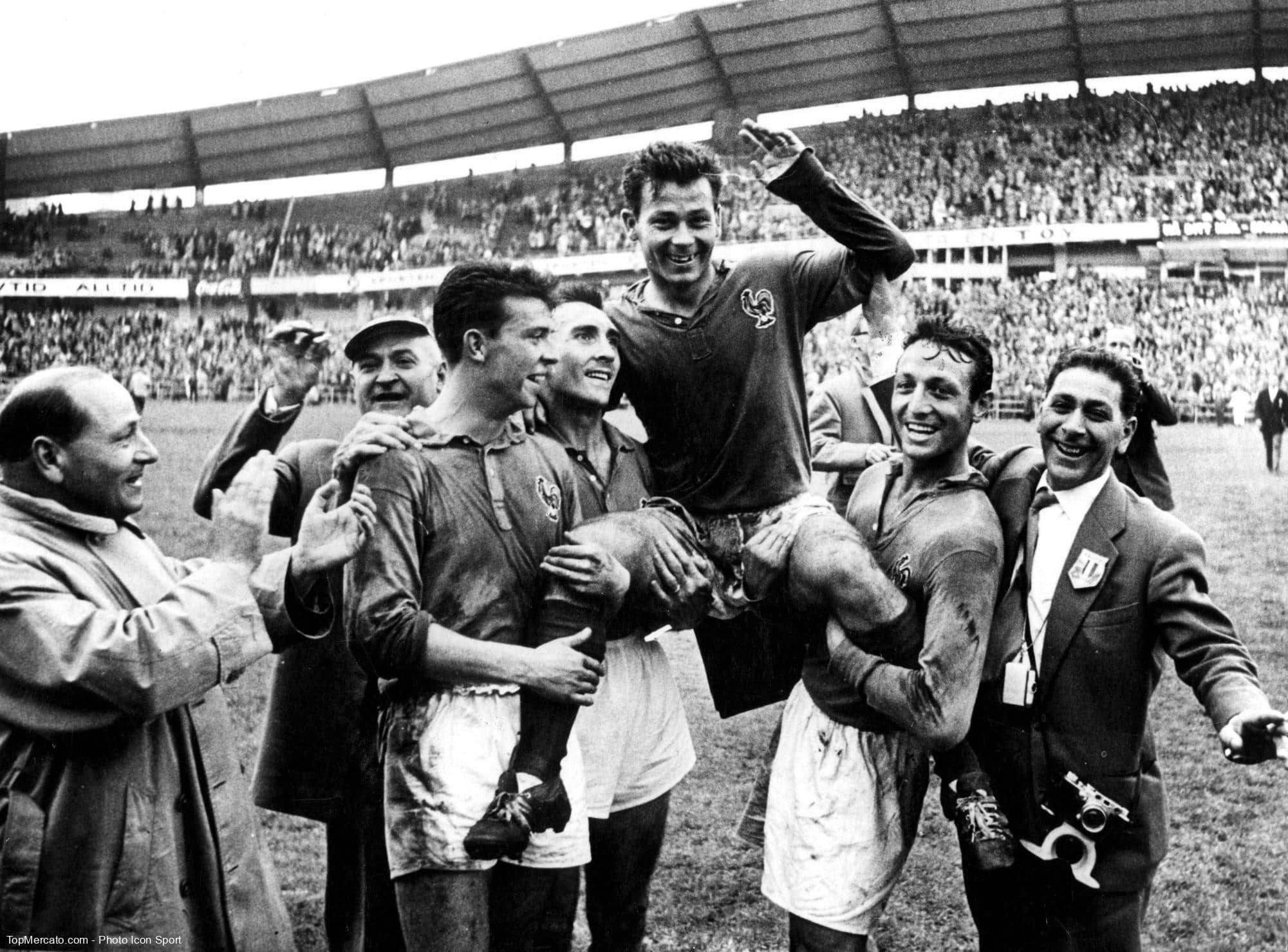 Histórias do Mundial: Just Fontaine e o seu recorde imbatível de 13 golos (1958)