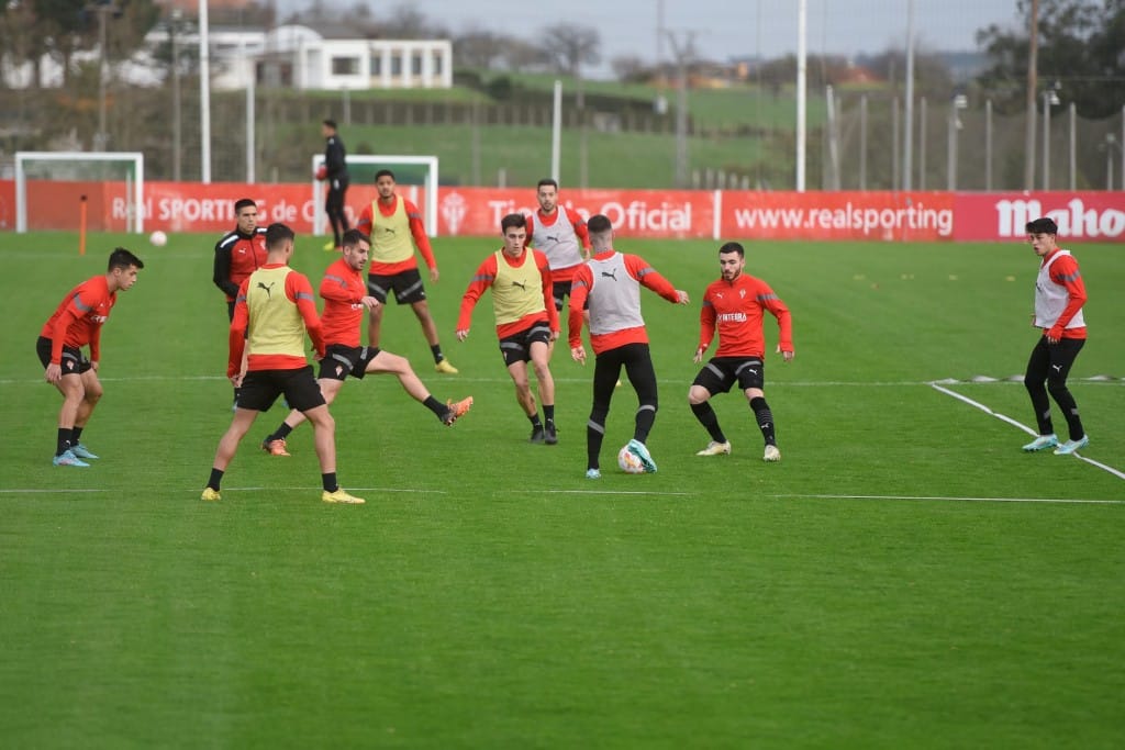 Sem espaço no plantel defesa do Sporting CP é emprestado